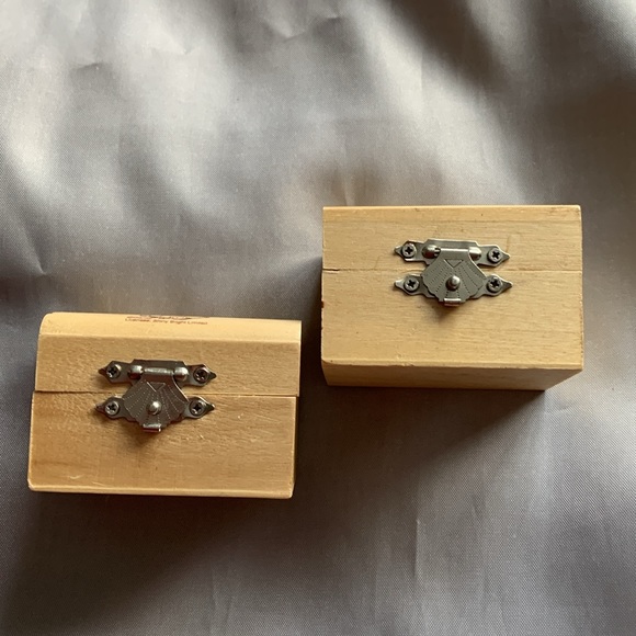 vintage 90's collectible Disney Stitch 2 small hinged wood jewellery boxes - Picture 7 of 10